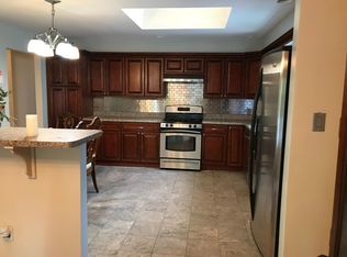 75 Remsen St #HOUSE, Staten Island, NY 10304