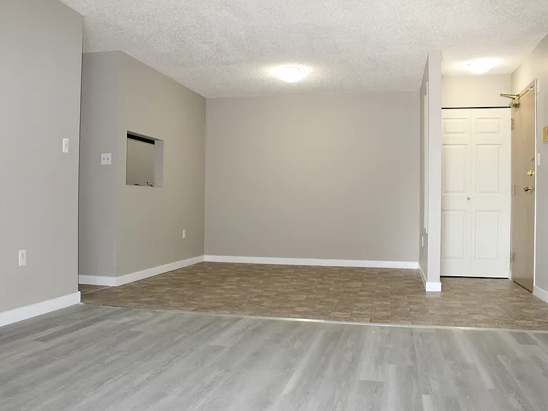 615 Confederation Dr — Photo 4
