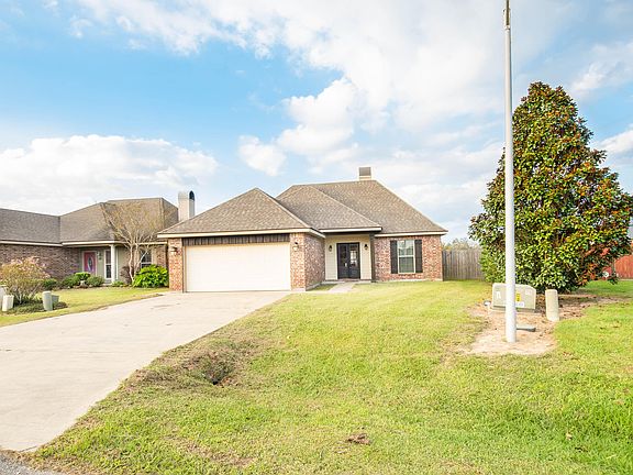 5th image of 108 Juniper Ln