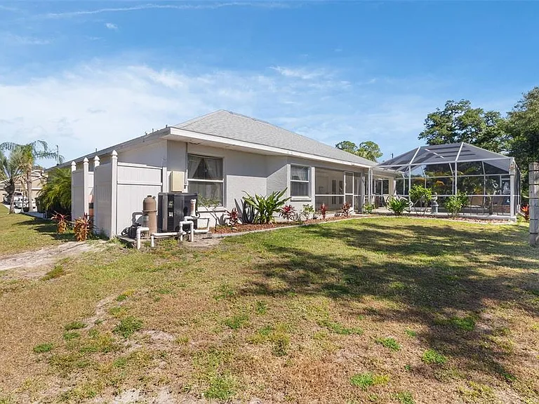 4812 Kenvil Dr — Photo 43
