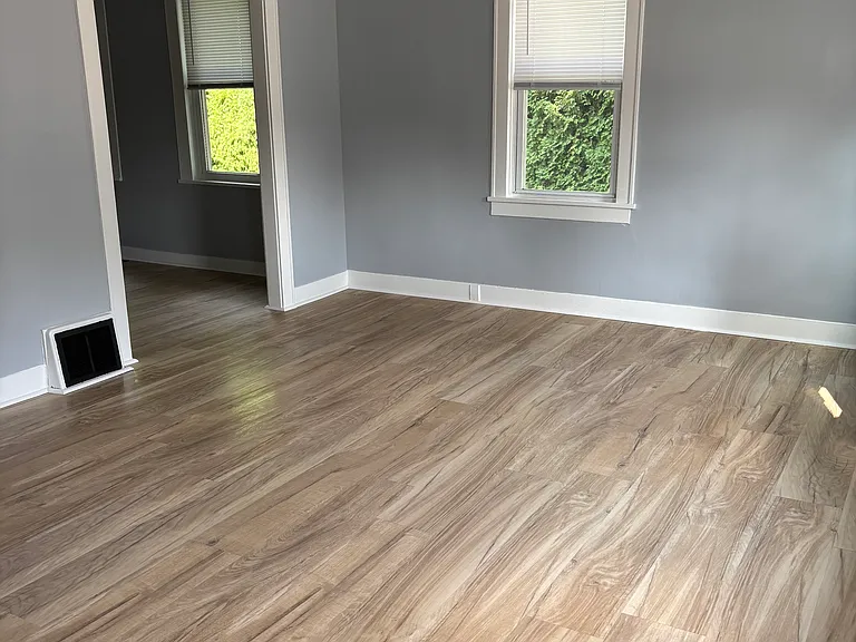 124 Grant St #1 — Photo 3