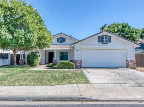 2668 Beverly Ave, Clovis, CA 93611