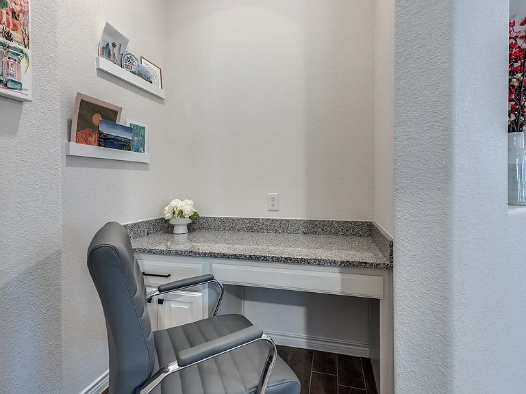 3129 Maverick Dr — Photo 13