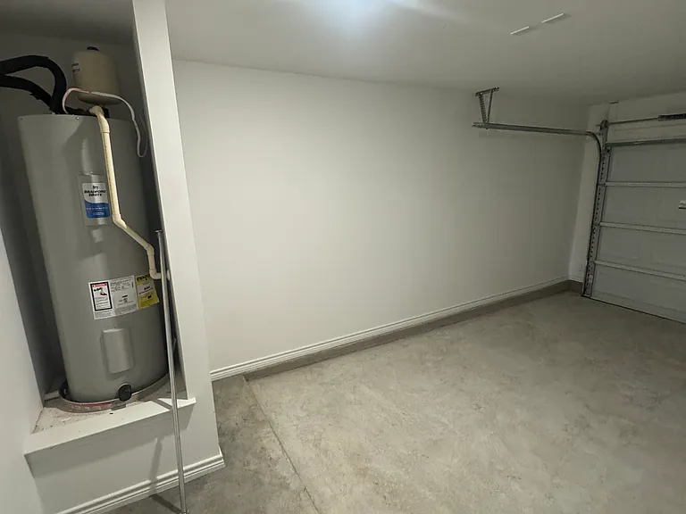 1211 Concord Dr — Photo 15