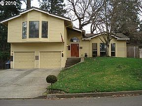 1st image of 10505 NE 37th Ave