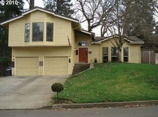 10505 NE 37th Ave, Vancouver, WA 98686