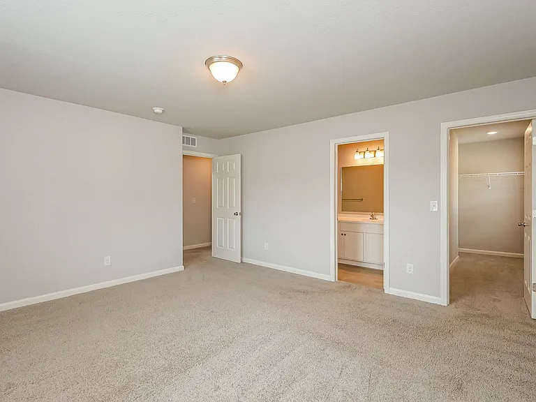 613 Courtyard Pl — Photo 20
