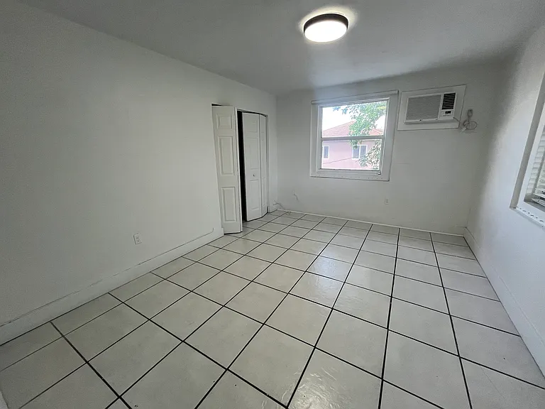 13262 Aswan Rd #8 — Photo 2