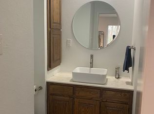 1418 Hampton Rd, Grapevine, TX 76051