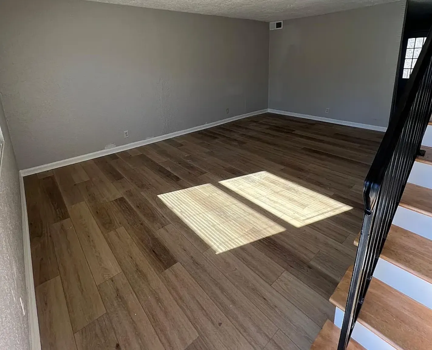 2 bed, 1.5 bath, 1050 sqft, $1,750 — Photo 4