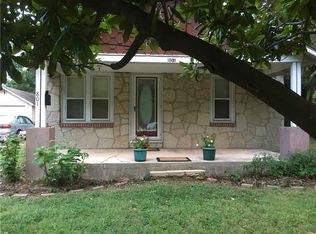 801 SW 7th St, Gentry, AR 72734