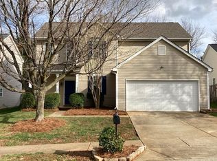 9330 Royal Highlands Ct, Charlotte, NC 28277