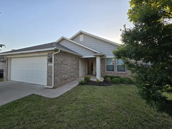 1126 S Chandler St, Stillwater, OK 74074