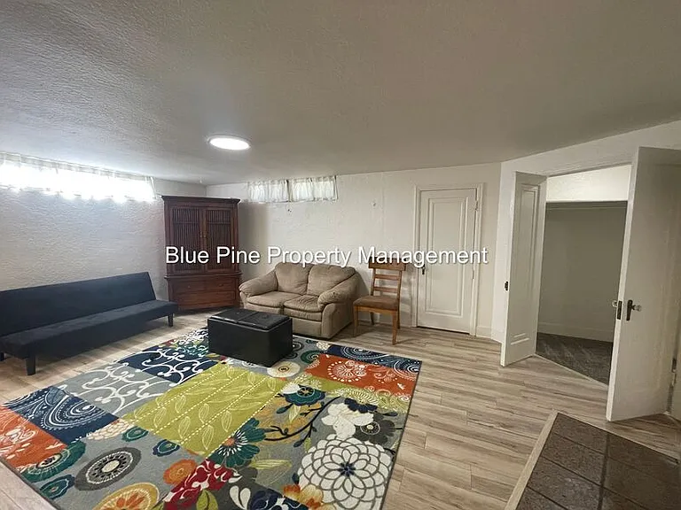 1247 S Emerson Ave #9 — Photo 5