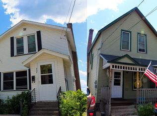 339 & 337 W Bluff St, Marquette, MI 49855