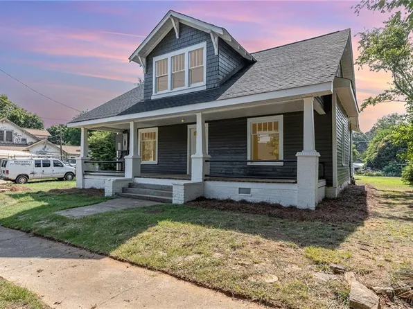 303 Foy Ave, Lexington, NC 27292