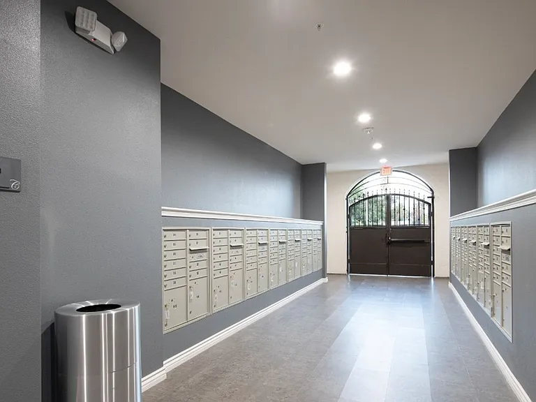 Centerpointe at Market Apartments - 3145 Market Street Riverside CA 92501 — Photo 87