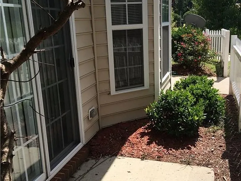604 Teton Cir — Photo 28