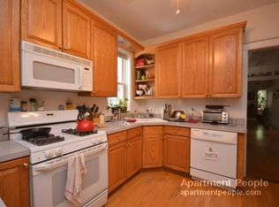 6322 N Lakewood Ave #2, Chicago, IL 60660
