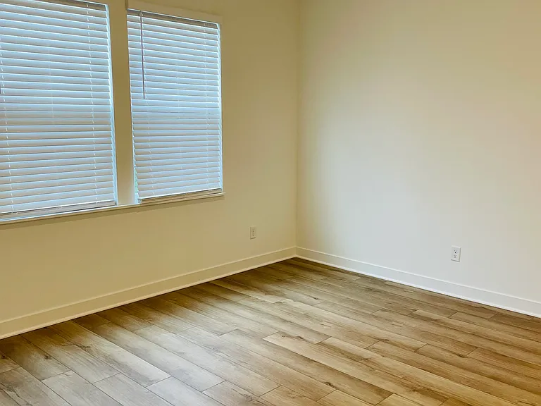 17295 Gibson Dr — Photo 26