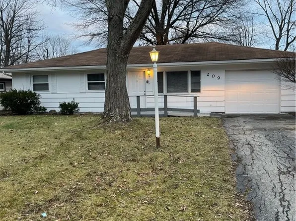 209 N Yorkshire Blvd, Youngstown, OH 44515