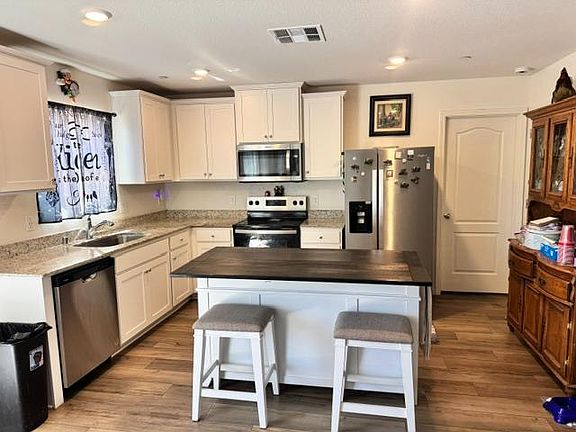 4th image of 6517 Arena Way