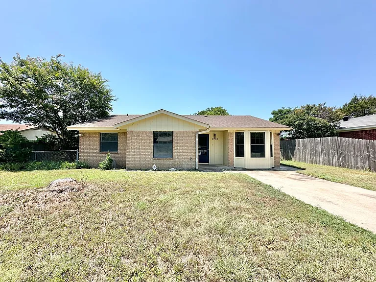 3706 Madison Dr — Photo 1