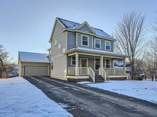 1107 Chokecherry Ct, Victoria, MN 55386
