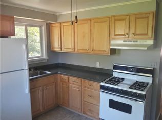 1021 Grace St, Erie, PA 16505