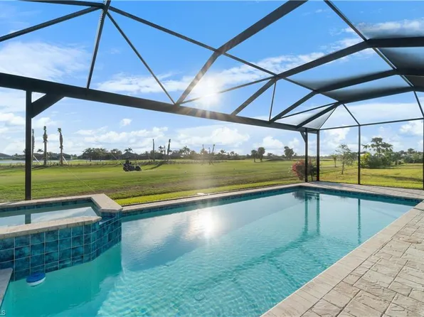 18684 Ensenada Dr, Naples, FL 34114
