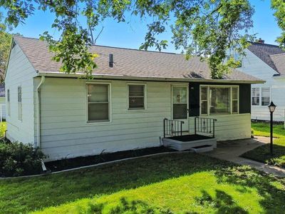 1030 Columbia St, Waterloo, IA, 50703