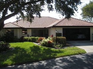 279 Laurel Hollow Dr, Nokomis, FL 34275