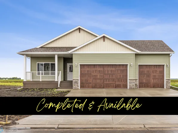 4869 Hampton Cir S, Moorhead, MN 56560