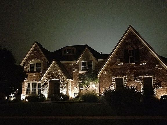 2nd image of 302 Greycliff Bluff Dr