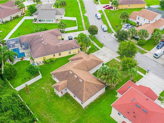 5th image of 4111 Shelter Bay Dr