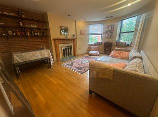 102 Gainsborough St APT 302E, Boston, MA 02115