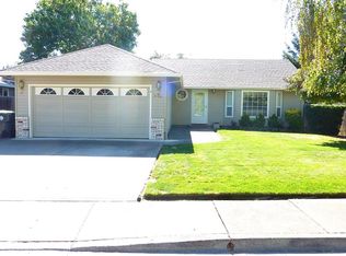 874 Isaac Way, Central Pt, OR 97502
