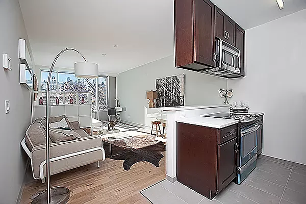 158 W 83rd St #5E — Photo 4