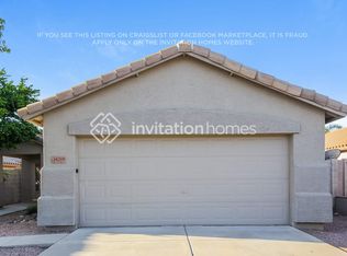 16215 Los Coyotes St, Fontana, CA 92336