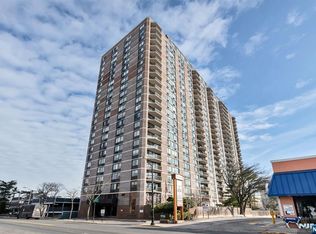 770 Anderson Ave APT 4K, Cliffside Park, NJ 07010