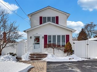 219 Hyman Avenue, West Islip, NY 11795
