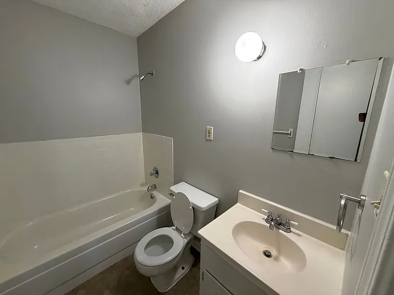5126 Brushwood Dr — Photo 8