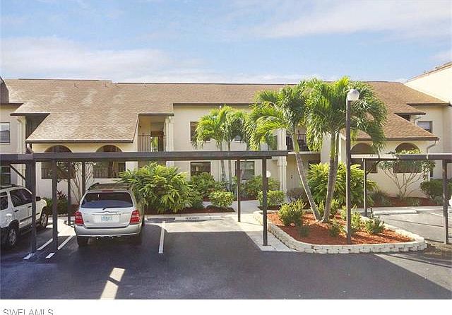 1st image of 8383 Charter Club Cir Unit 9