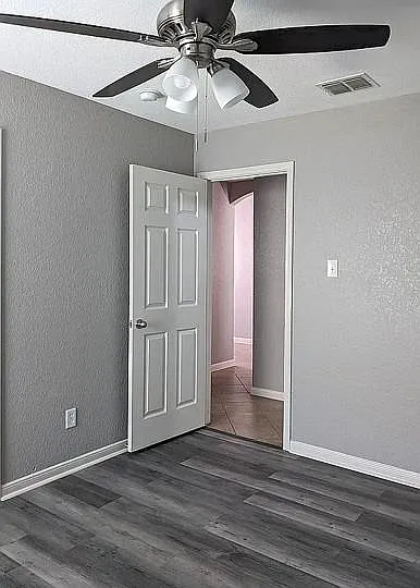 7703 Redstone Mnr — Photo 19