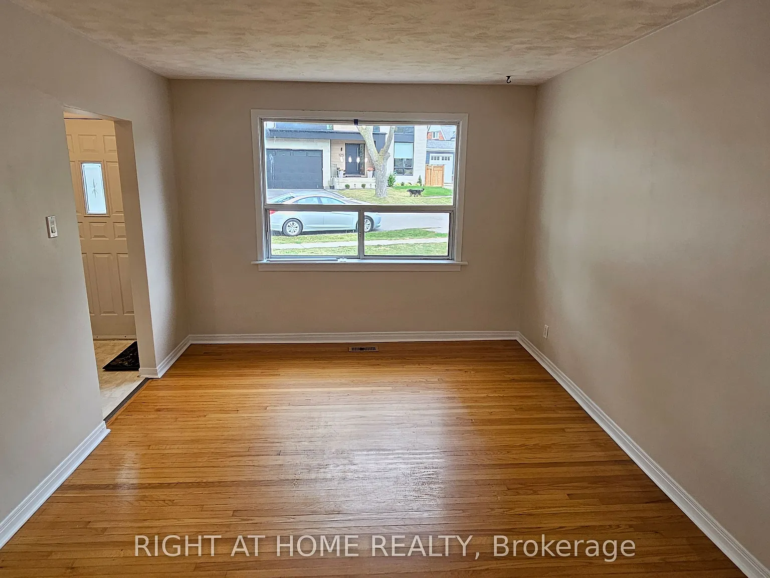 2 bed, $2,550 — Photo 3
