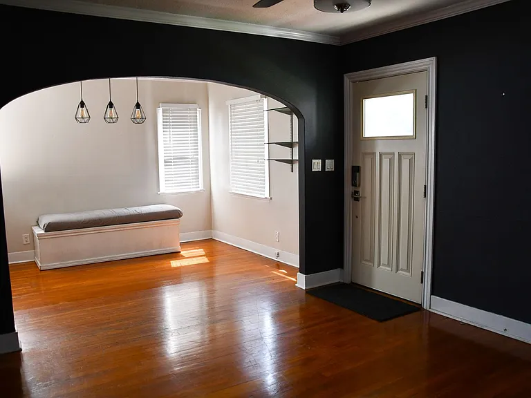 629 W Culver Ave — Photo 8