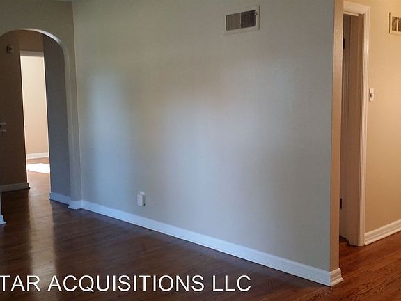 2nd image of 9431 Yorktown Dr
