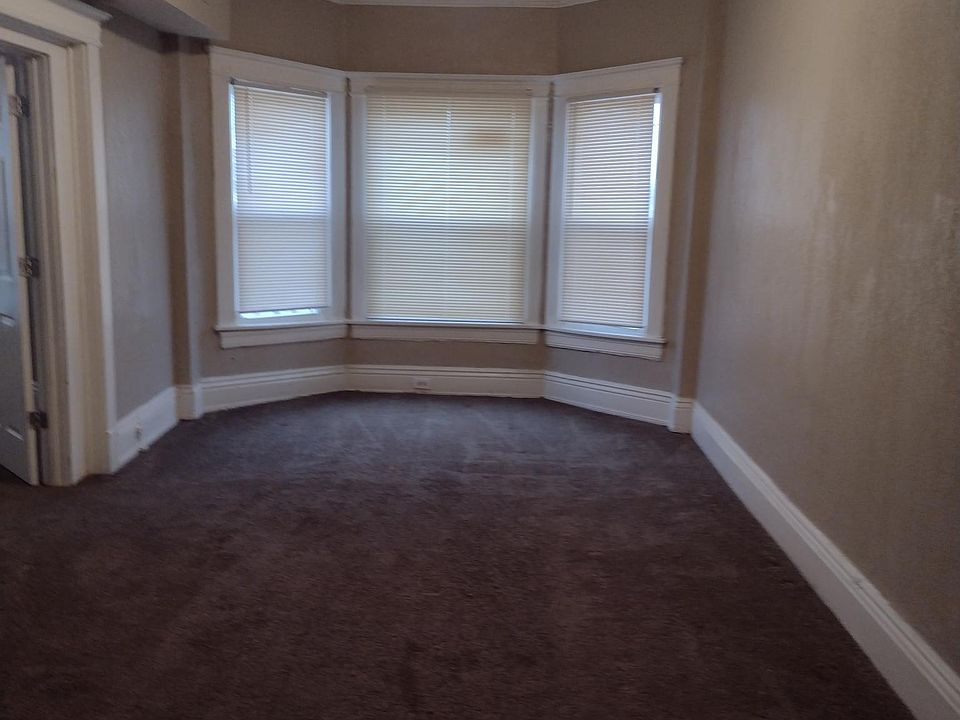 1st image of 7102 Carnegie Ave #6
