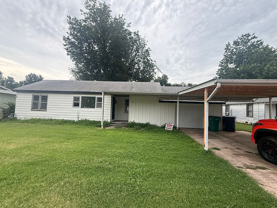 1st image of 2322 SW 48th St