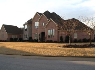 3036 Tanglewood Dr, Springdale, AR 72764